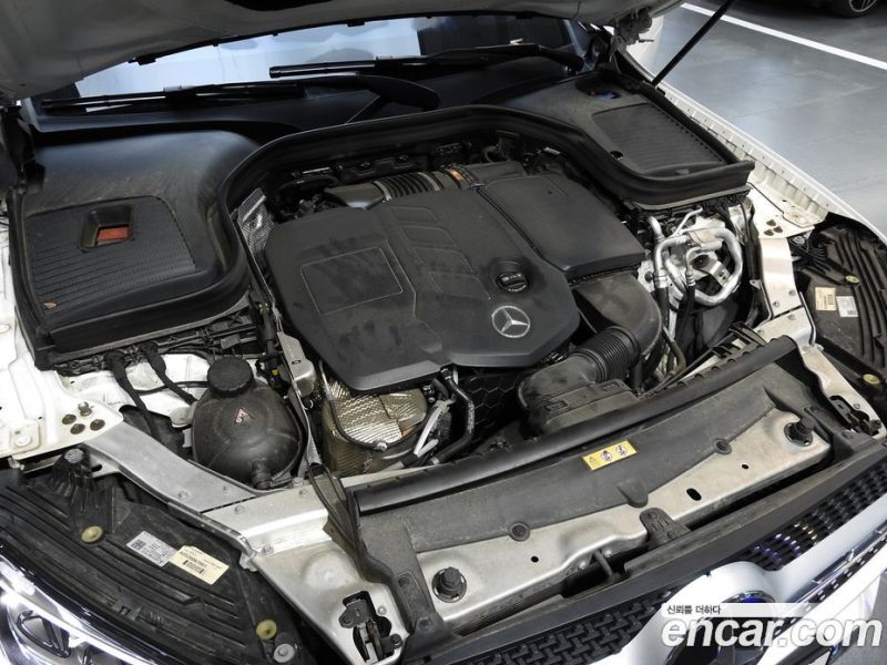 Mercedes Benz GLC-Class GLC220 D 4MATIC Coupe