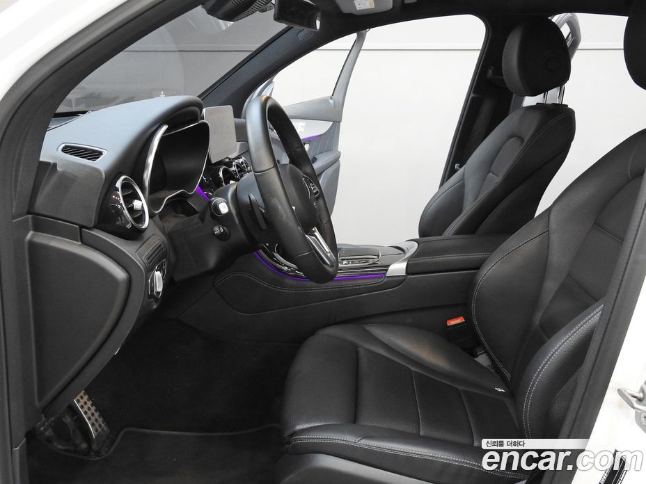 Mercedes Benz GLC-Class GLC220 D 4MATIC Coupe