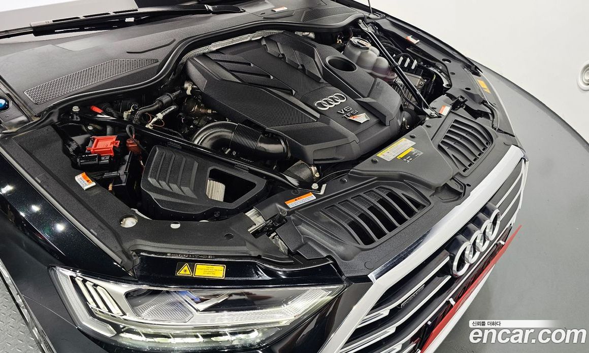 Audi A8 55 TFSI Quattro LWB