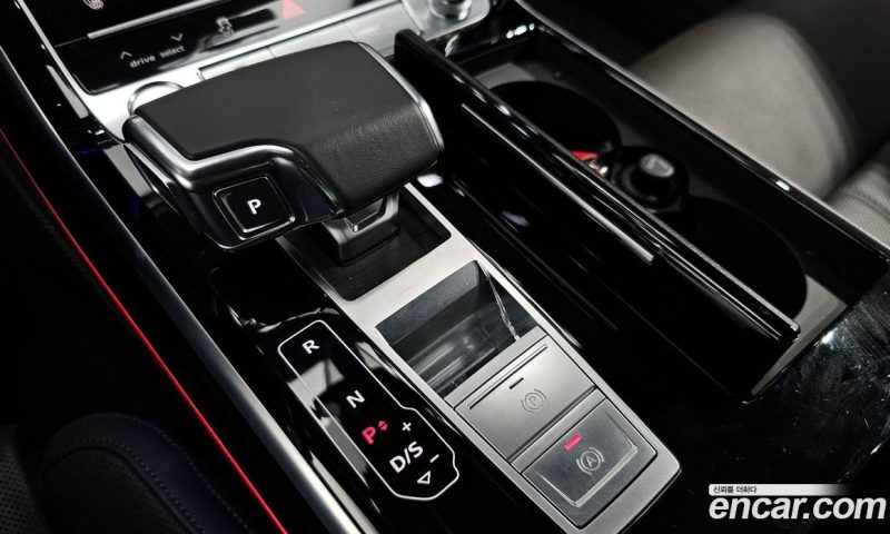 Audi A8 55 TFSI Quattro LWB