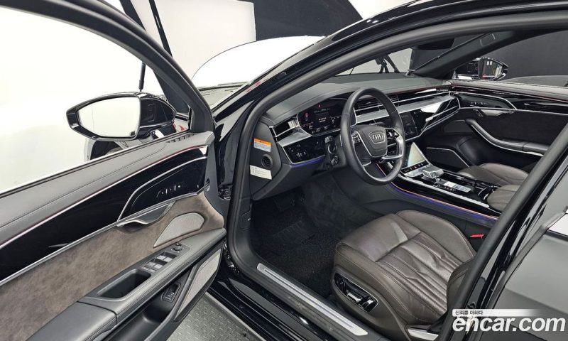 Audi A8 55 TFSI Quattro LWB