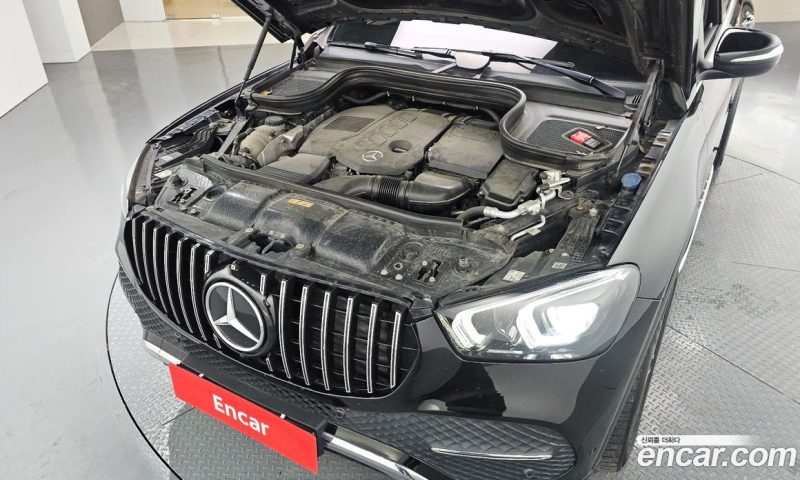 Mercedes Benz GLE-Class GLE300d 4MATIC