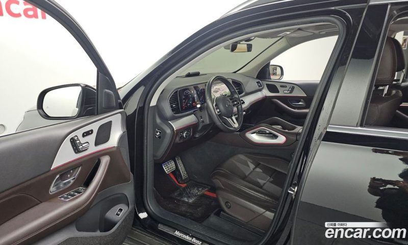 Mercedes Benz GLE-Class GLE300d 4MATIC