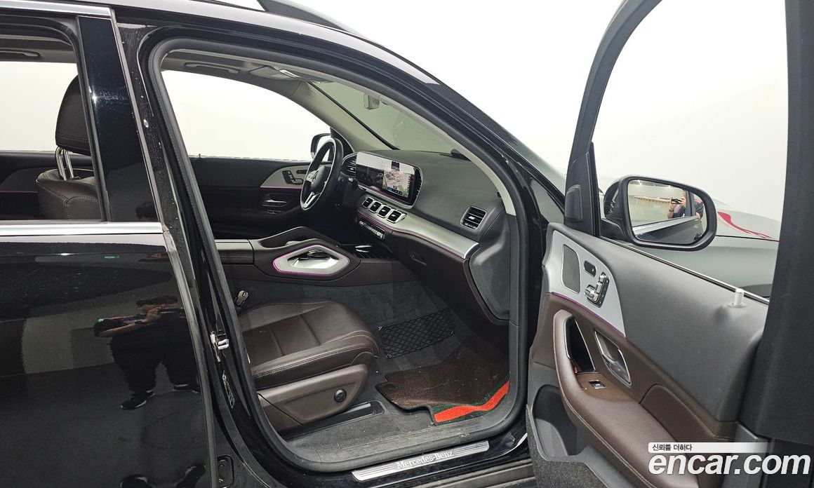 Mercedes Benz GLE-Class GLE300d 4MATIC