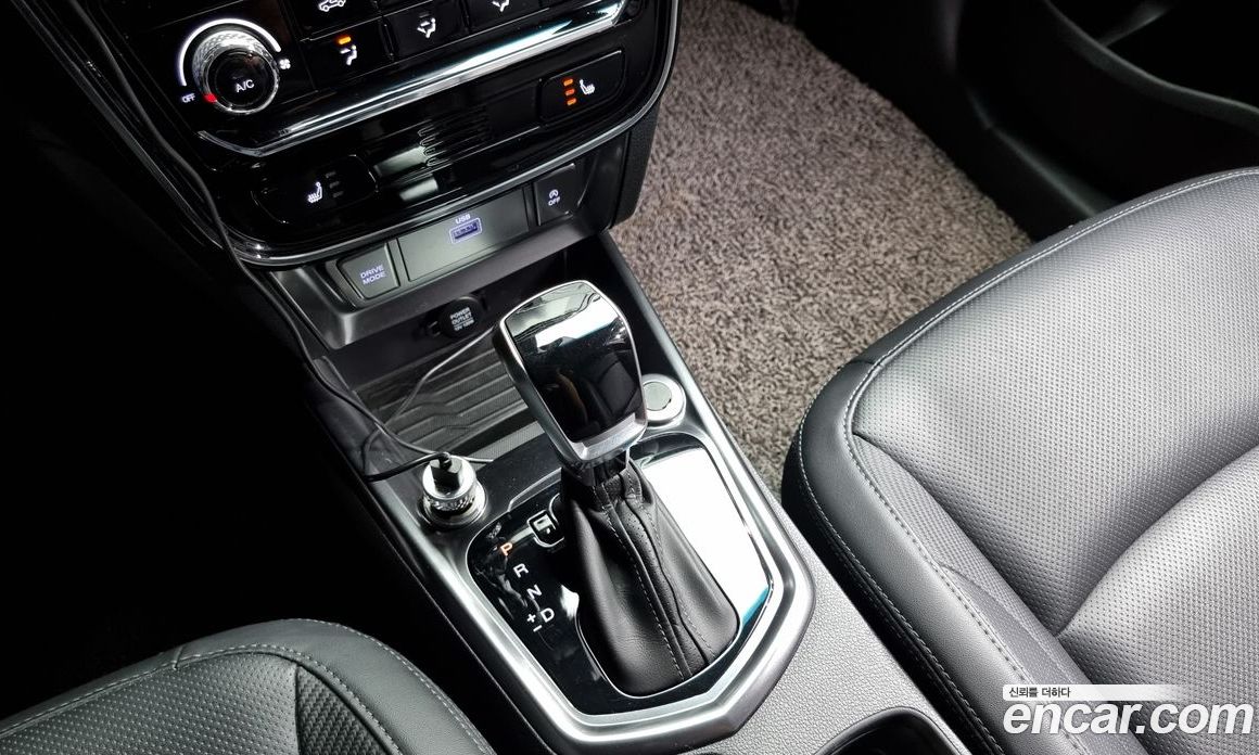 SsangYong Tivoli Gasoline 1.5 2WD