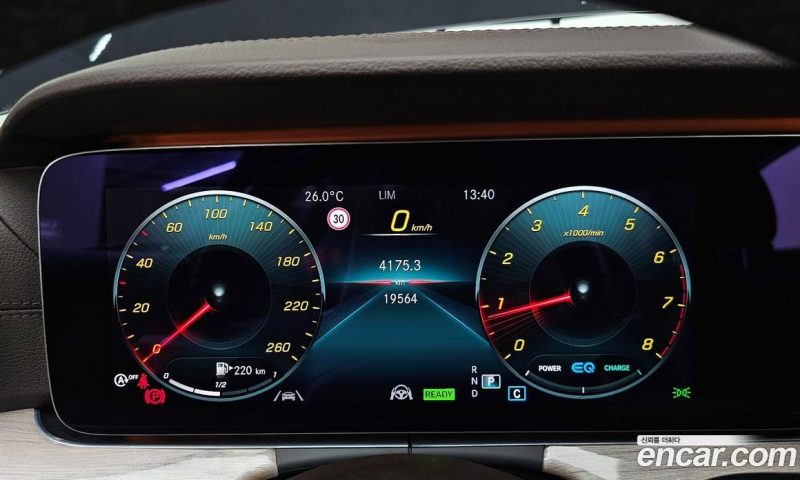 Mercedes Benz CLS-Class CLS450 4MATIC AMG Line