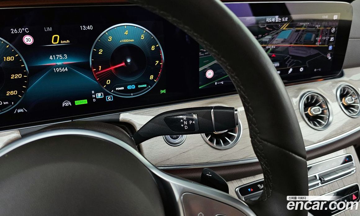 Mercedes Benz CLS-Class CLS450 4MATIC AMG Line