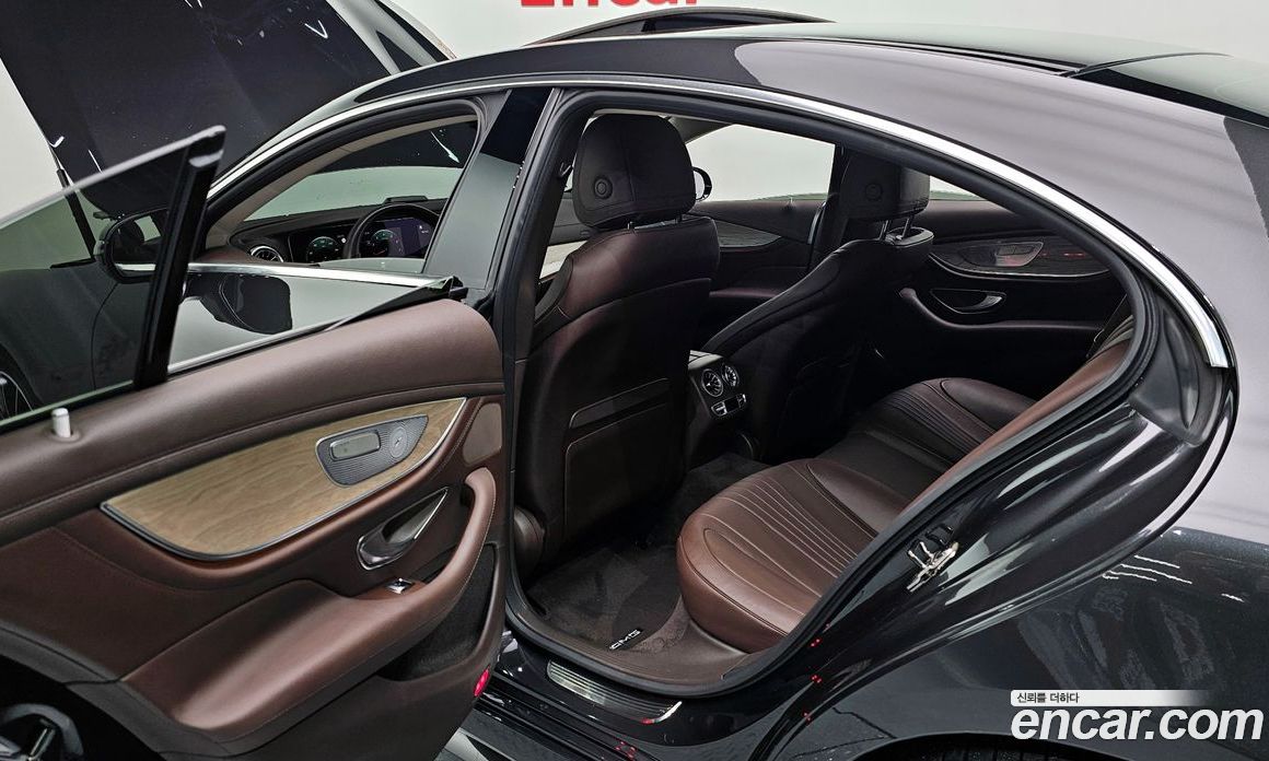 Mercedes Benz CLS-Class CLS450 4MATIC AMG Line