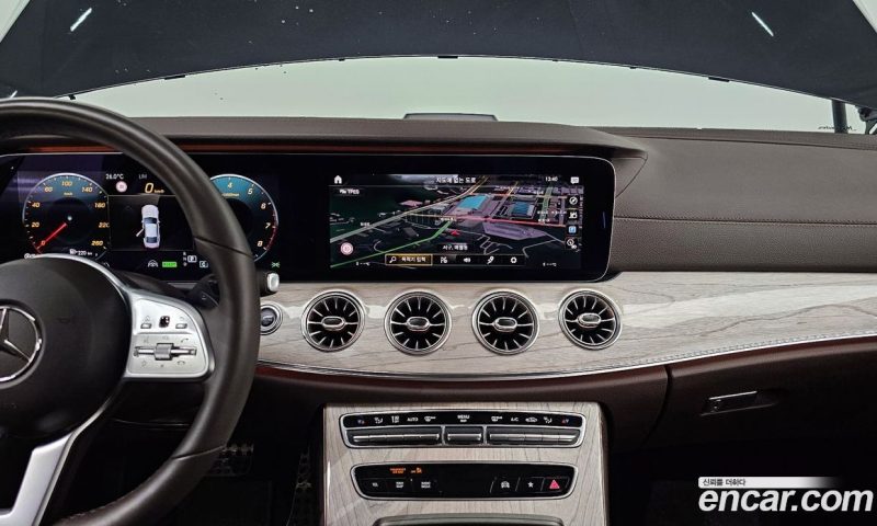 Mercedes Benz CLS-Class CLS450 4MATIC AMG Line