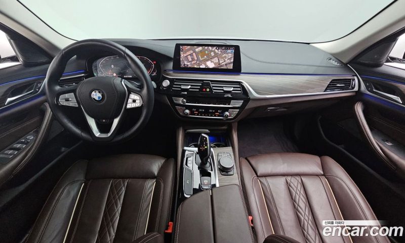 BMW 5-Series i520 Luxury