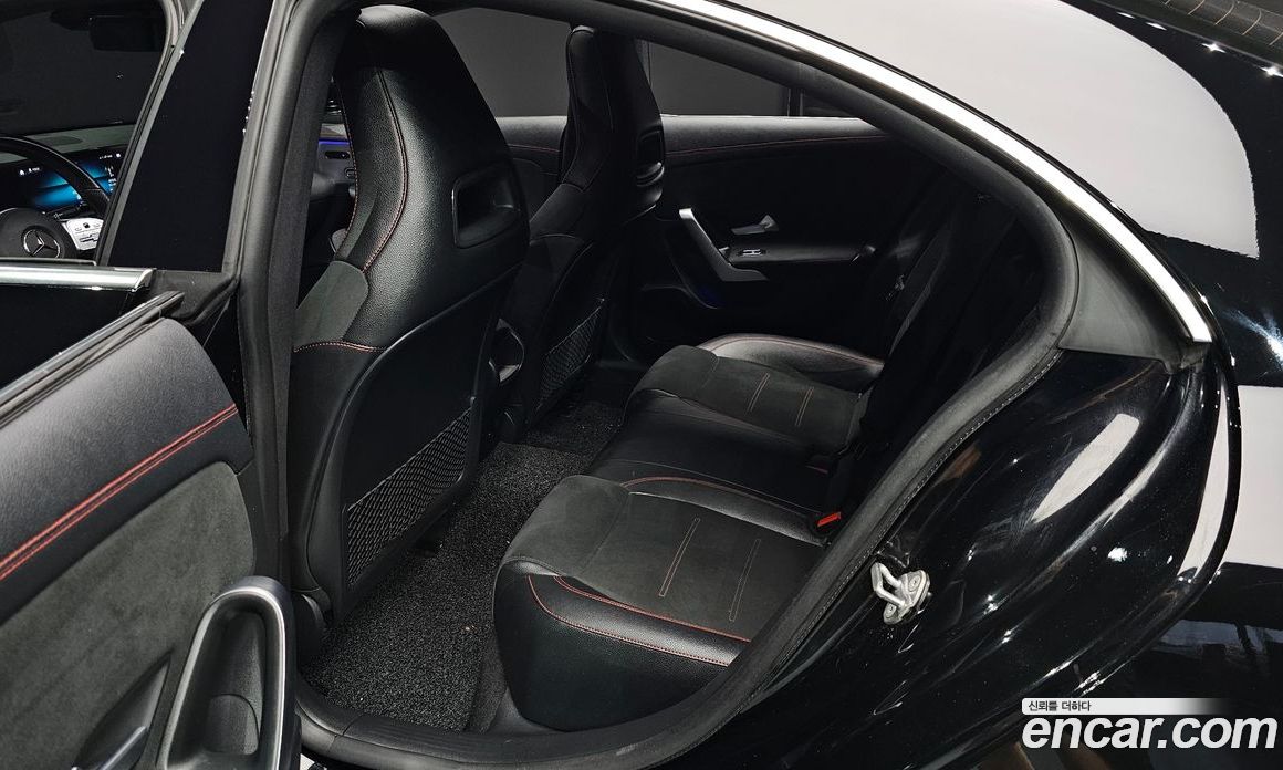 Mercedes Benz CLA-Class CLA250 4MATIC