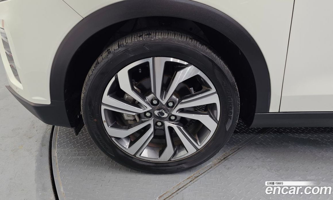 SsangYong Tivoli Gasoline 1.5 2WD
