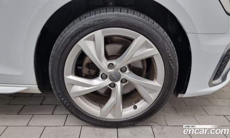 Audi A4 35 TDI Premium