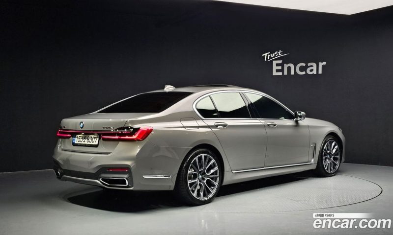 BMW 7-Series 730D xDrive M Sport