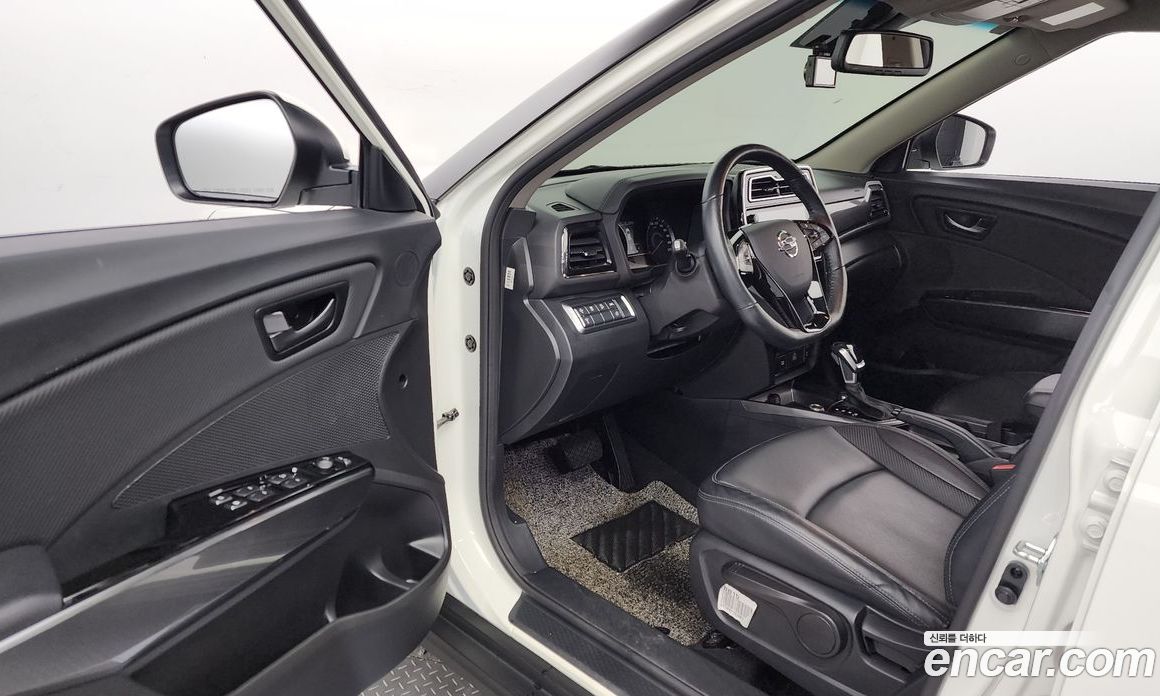 SsangYong Tivoli Gasoline 1.5 2WD