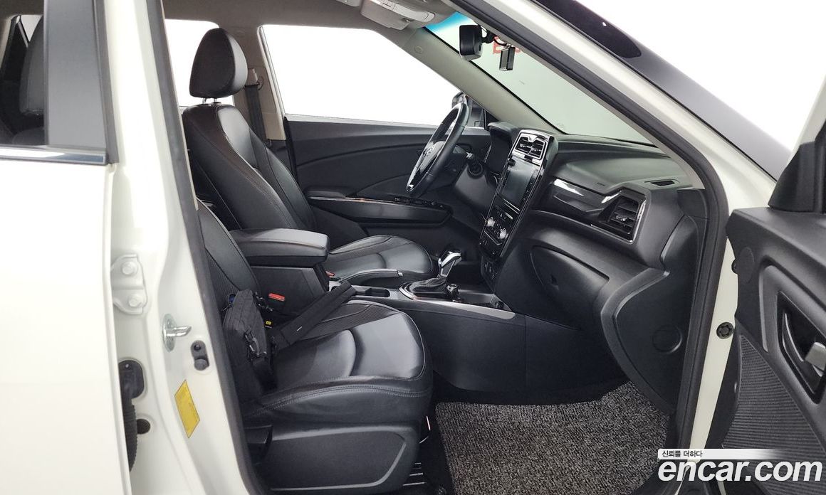SsangYong Tivoli Gasoline 1.5 2WD