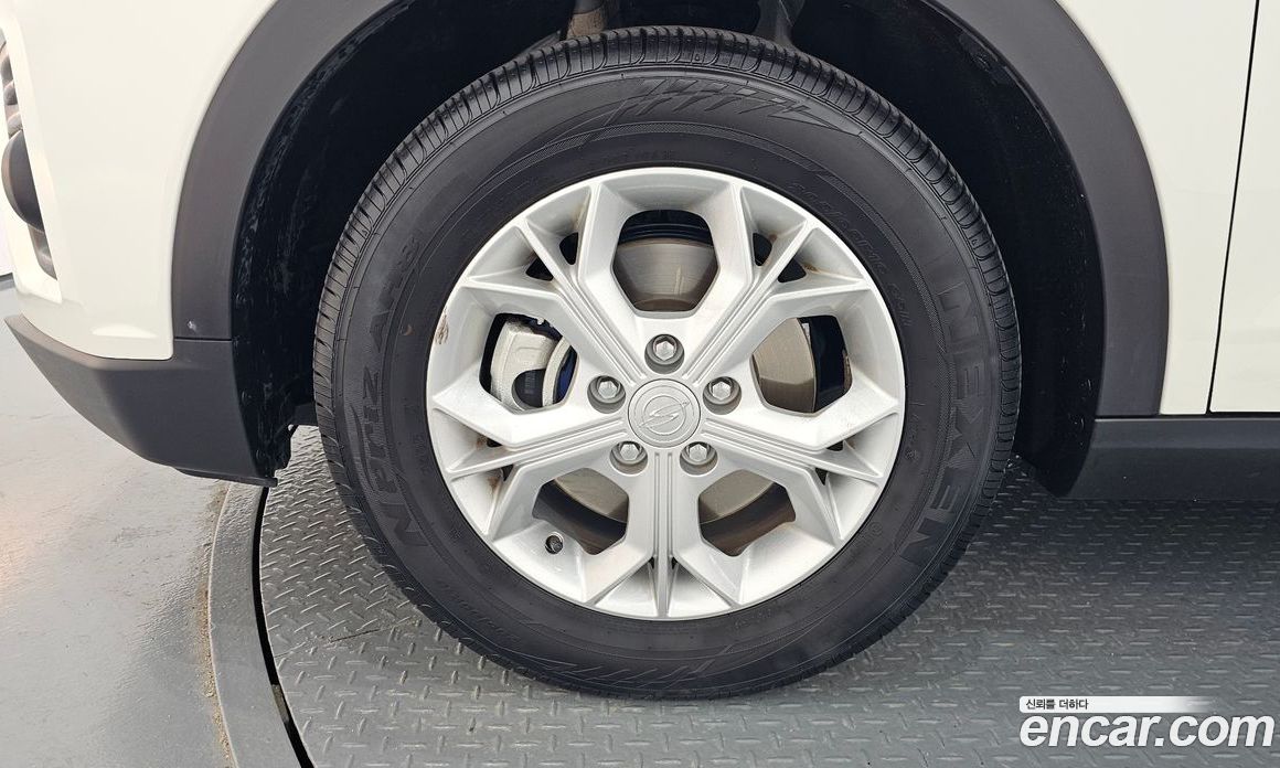 SsangYong Tivoli Gasoline 1.5 2WD
