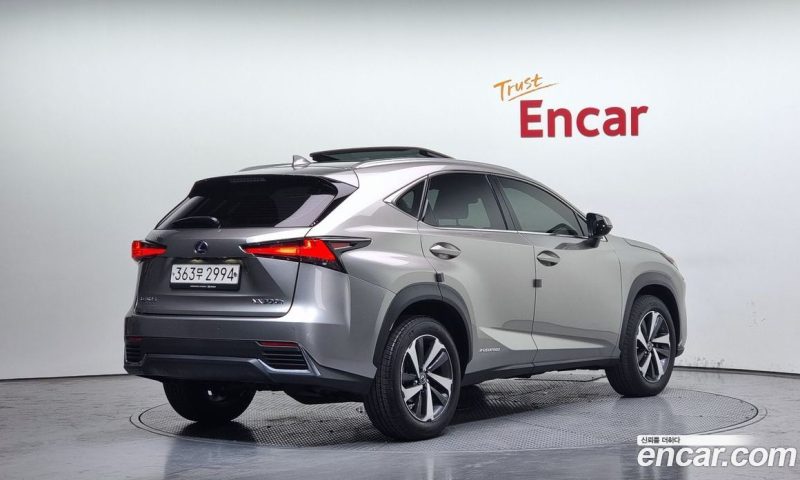 Lexus NX Supreme