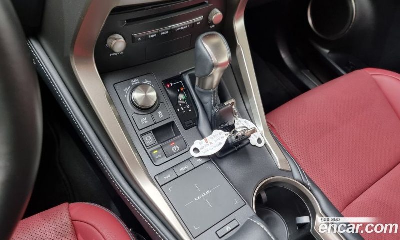 Lexus NX Supreme