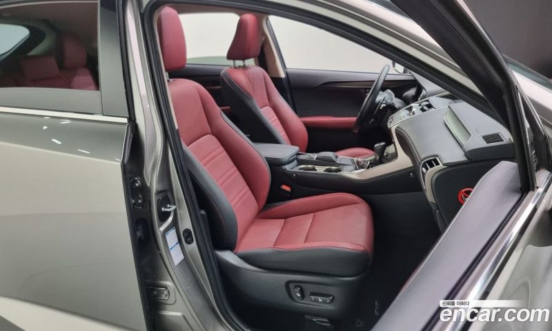 Lexus NX Supreme