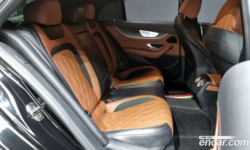 Mercedes Benz AMG GT 4Door 43 4MATIC+