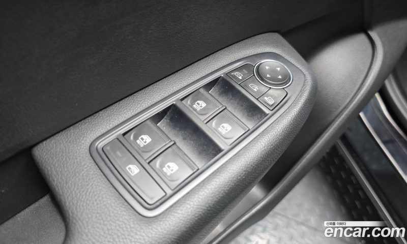 Renault Korea XM3 1.6 GTe LE
