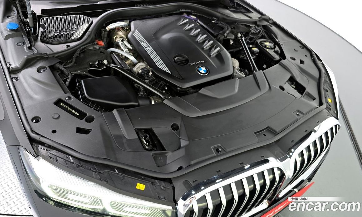 BMW 7-Series 740D xDrive M Sport