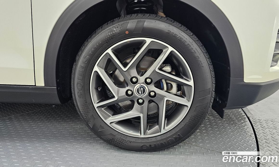 SsangYong Tivoli Gasoline 1.5 2WD