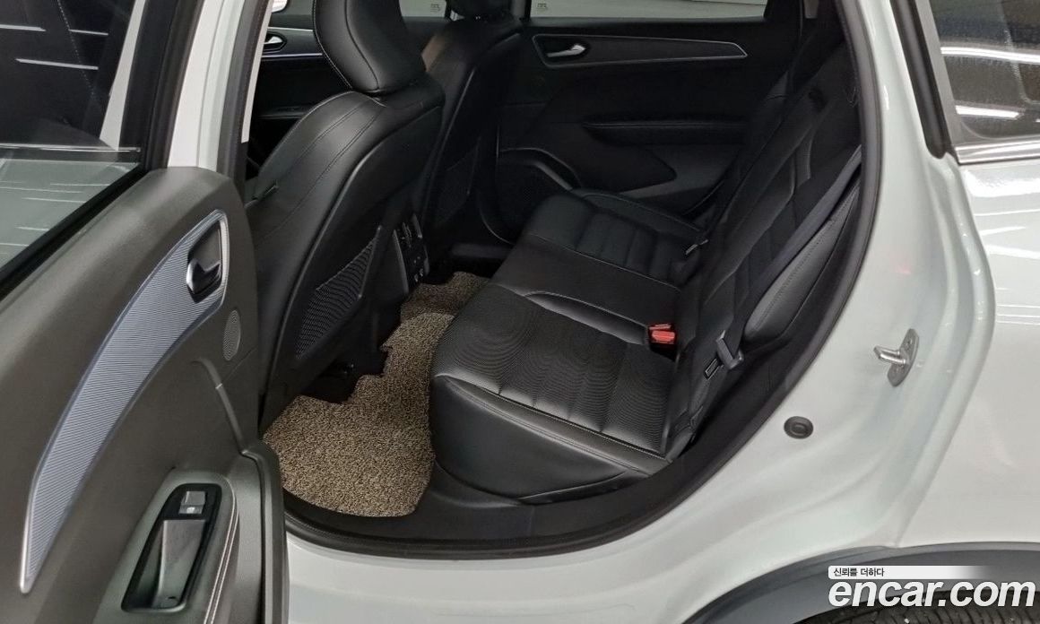 Renault Korea XM3 1.6 GTe RE