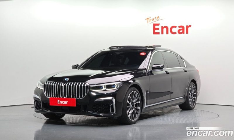 BMW 7-Series 740Li xDrive M Sport Package