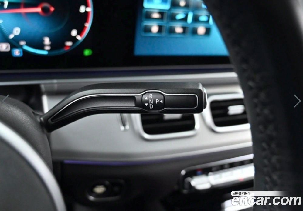 Mercedes Benz GLE-Class GLE300d 4MATIC