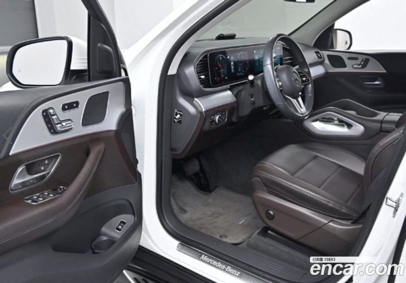 Mercedes Benz GLE-Class GLE300d 4MATIC