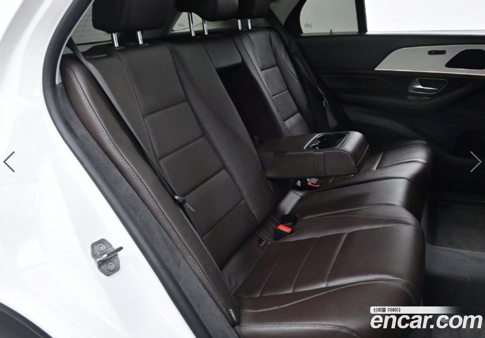 Mercedes Benz GLE-Class GLE300d 4MATIC
