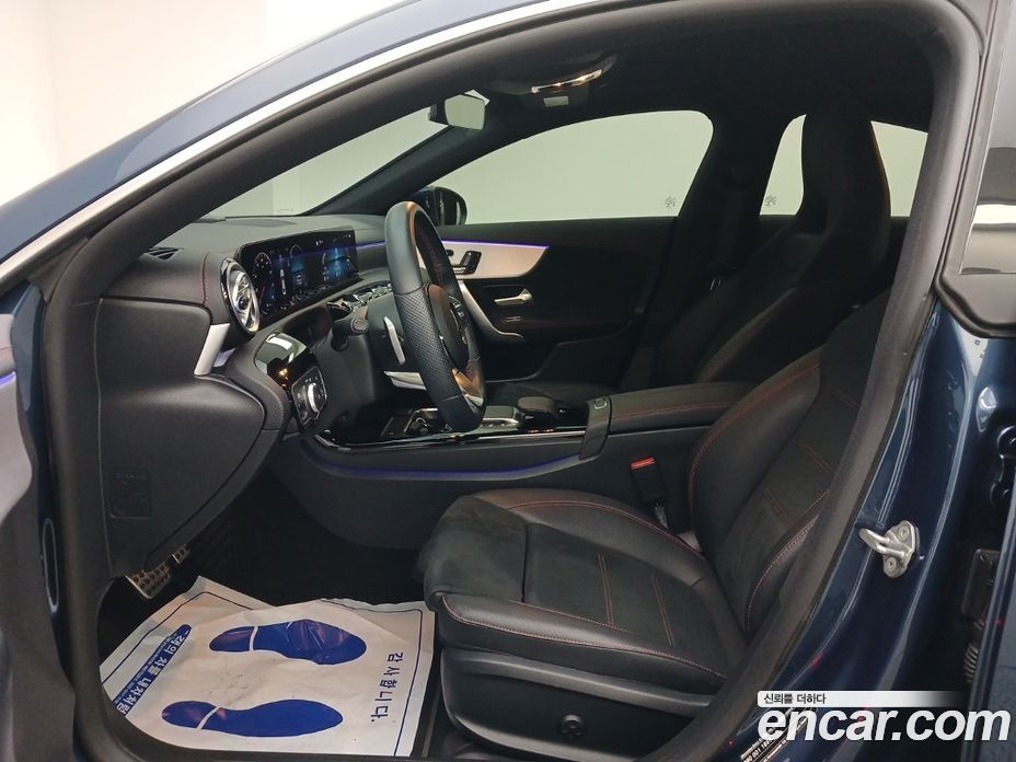 Mercedes Benz CLA-Class CLA250 4MATIC