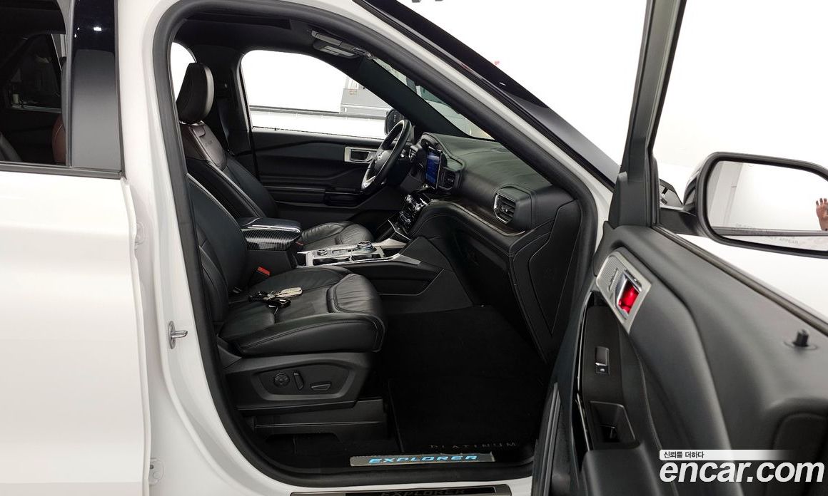 Ford Explorer 3.0 Platinum 4WD