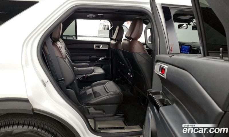 Ford Explorer 3.0 Platinum 4WD