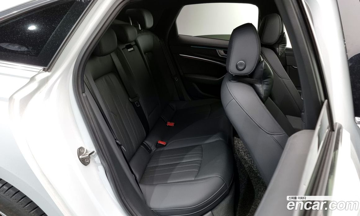 Audi A6 45 TFSI Premium