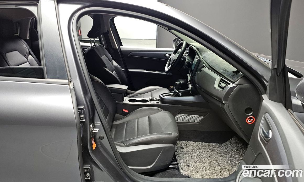 Renault Korea XM3 1.6 GTe LE Plus