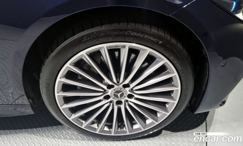 Mercedes Benz C-Class C300 AMG Line