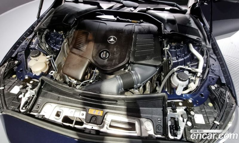 Mercedes Benz C-Class C300 AMG Line