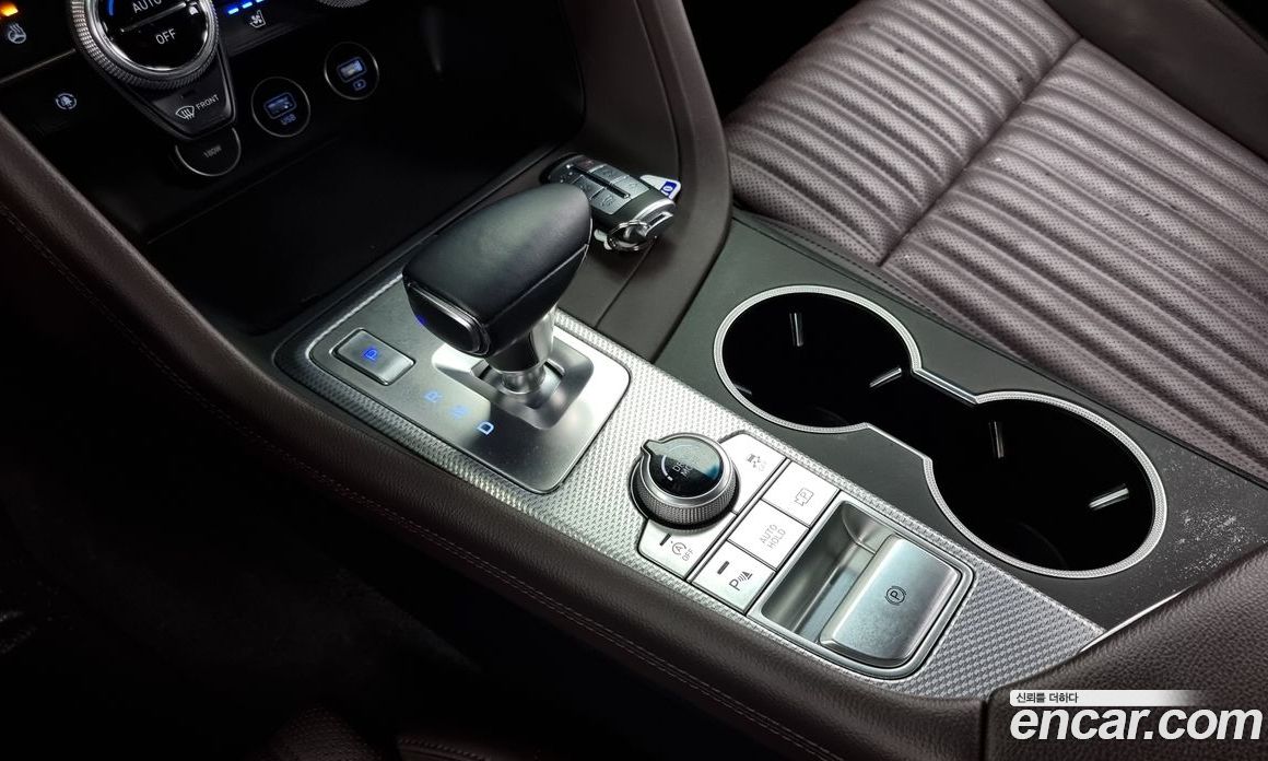 Genesis G70 Gasoline 2.0T 2WD