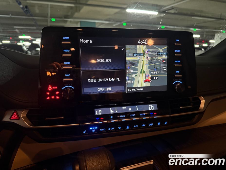 Toyota Sienna 2.5 Hybrid 2WD