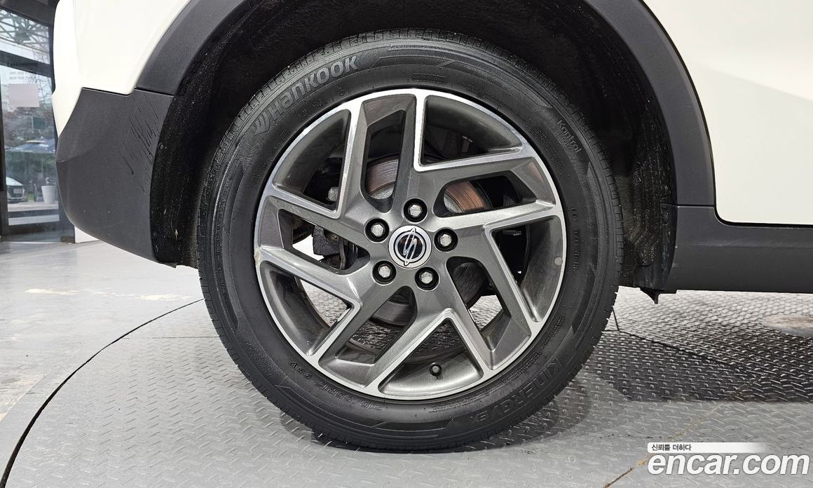 SsangYong Tivoli Gasoline 1.5 2WD