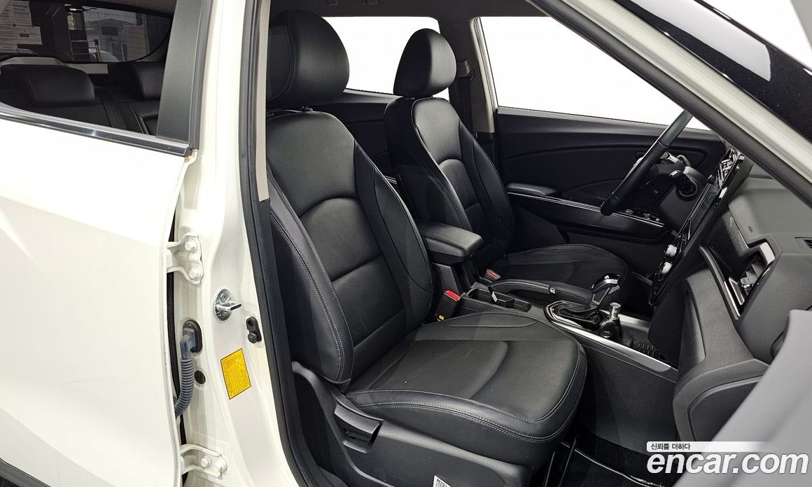 SsangYong Tivoli Gasoline 1.5 2WD