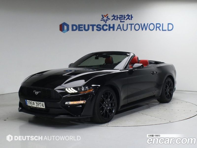 Ford Mustang Convertible