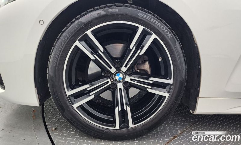 BMW 4-Series i420 M Sport Convertible
