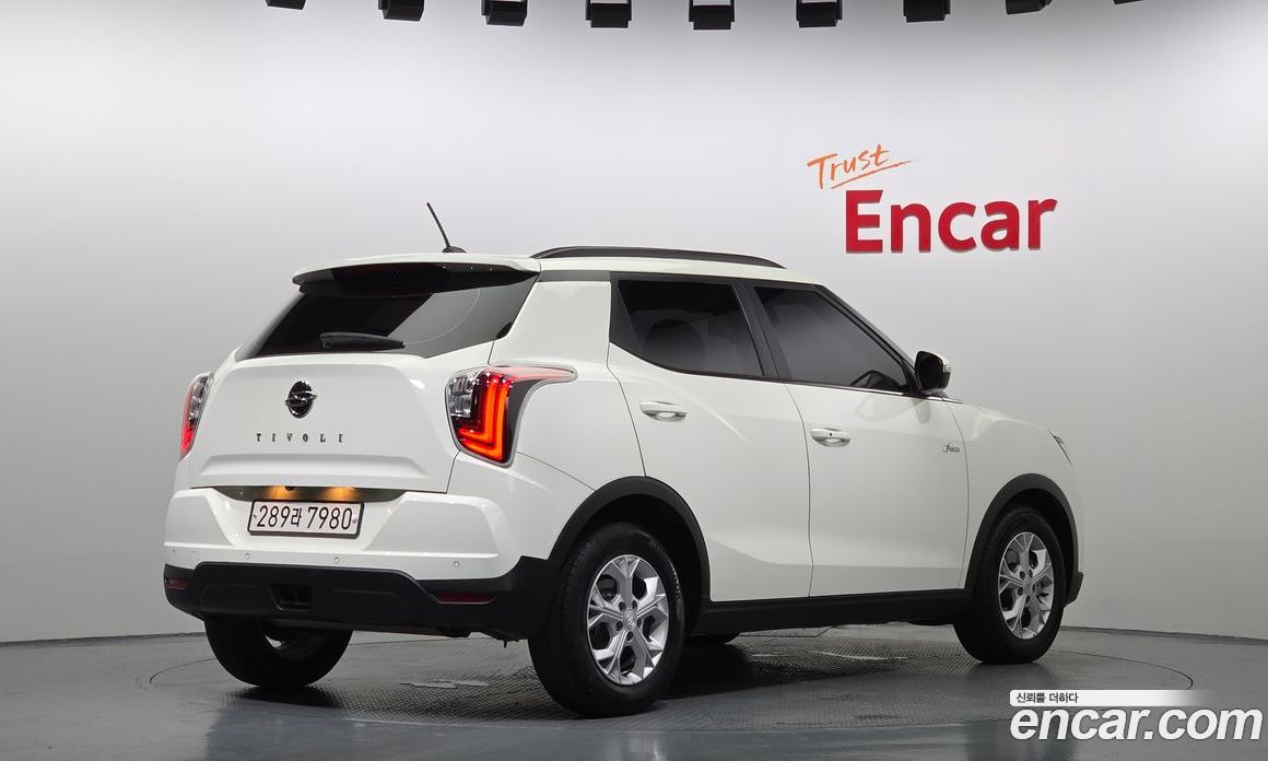 SsangYong Tivoli Gasoline 1.5 2WD