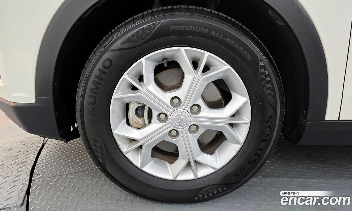 SsangYong Tivoli Gasoline 1.5 2WD