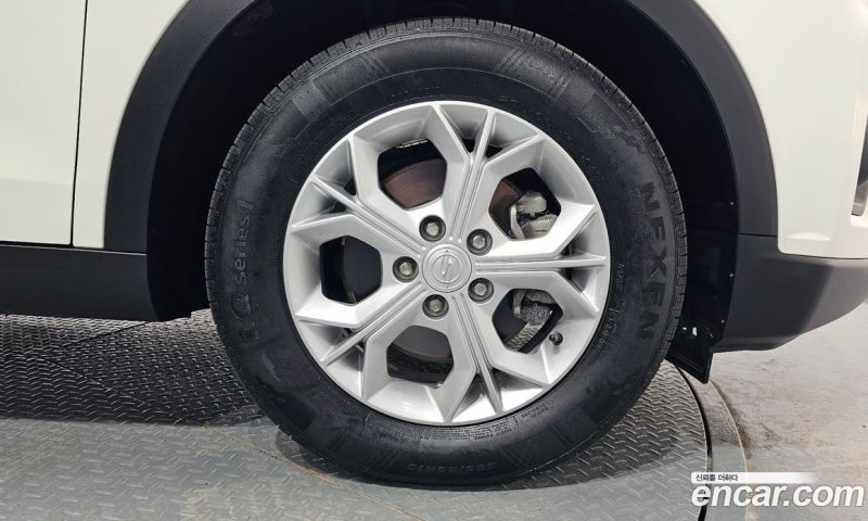 SsangYong Tivoli Gasoline 1.5 2WD