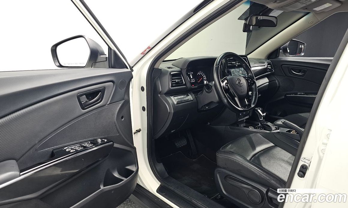 SsangYong Tivoli Gasoline 1.5 2WD